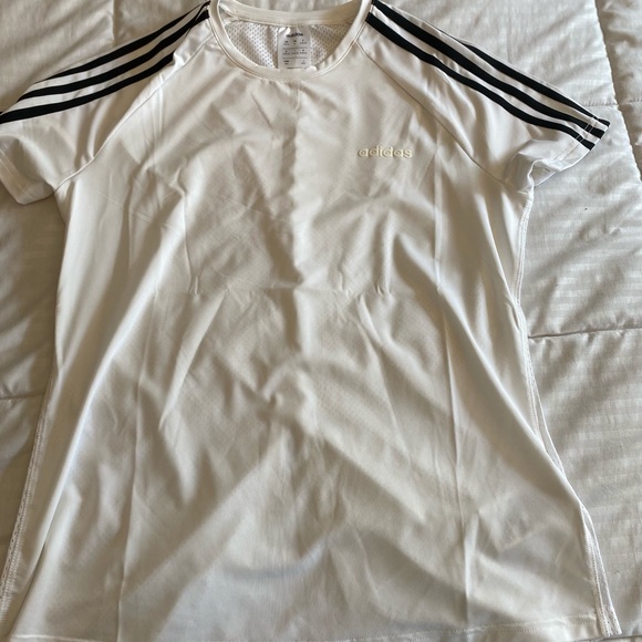 Adidas Dryfit Tshirt - Picture 1 of 4